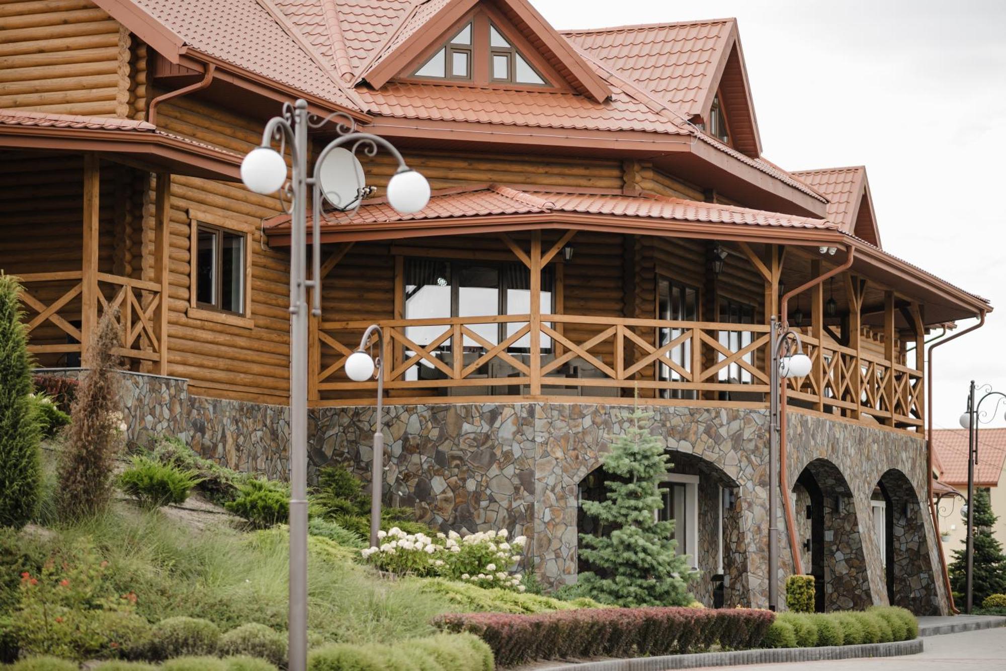 Na Pagorbi Lutsk Hotel Ngoại thất bức ảnh